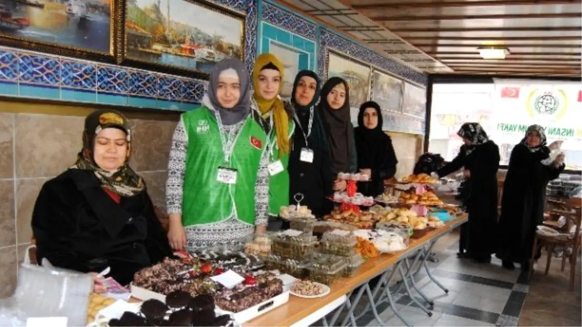 İhh\'dan Mülteciler İçin Kermes