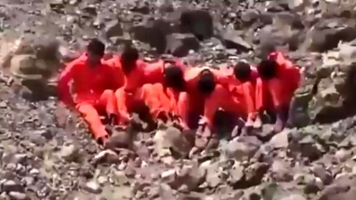 IŞİD 6 Mahkumu Füzeyle Öldürüp, Görüntülerini Yayınladı