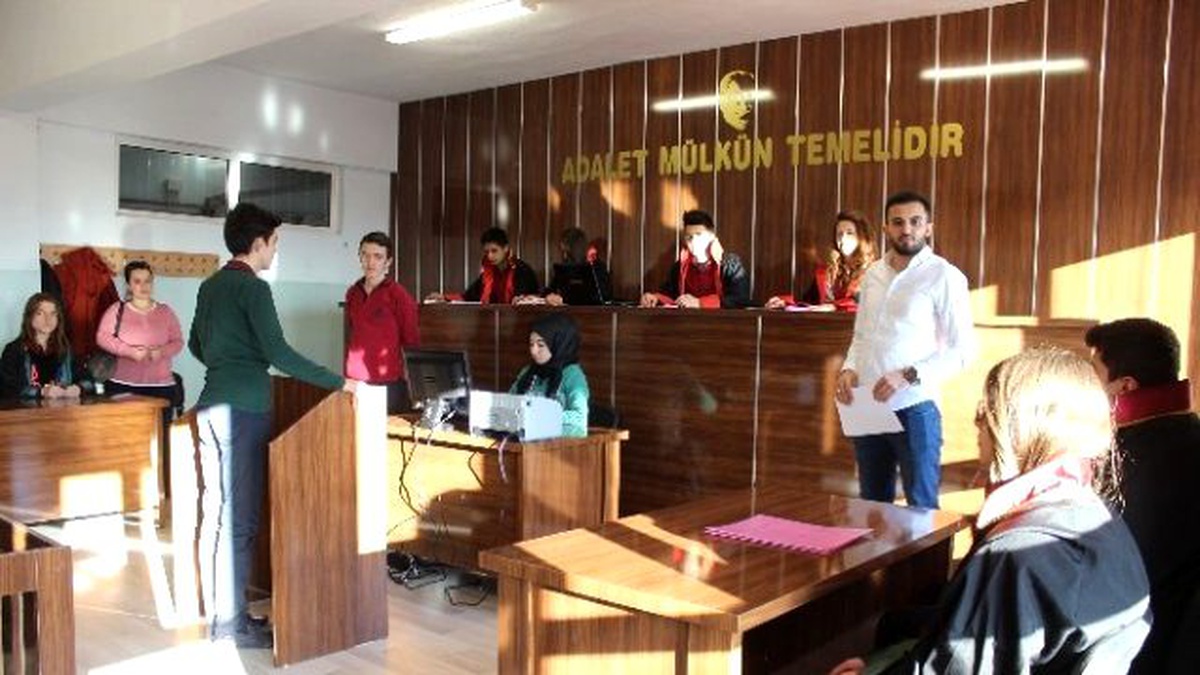Tavşanlı Arslanbey Mesleki ve Teknik Lisesinde Farklı Bölümler İlgi Odağı Oldu