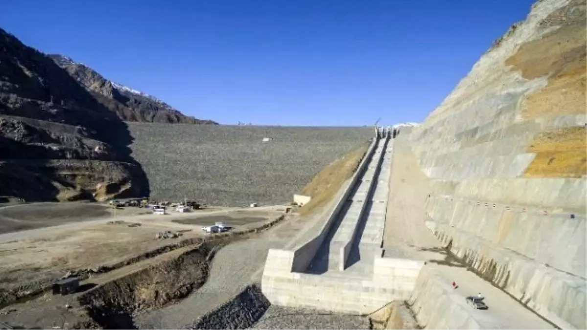 PKK\'nın Yapımını Engellemeye Çalıştığı Barajda Mutlu Son
