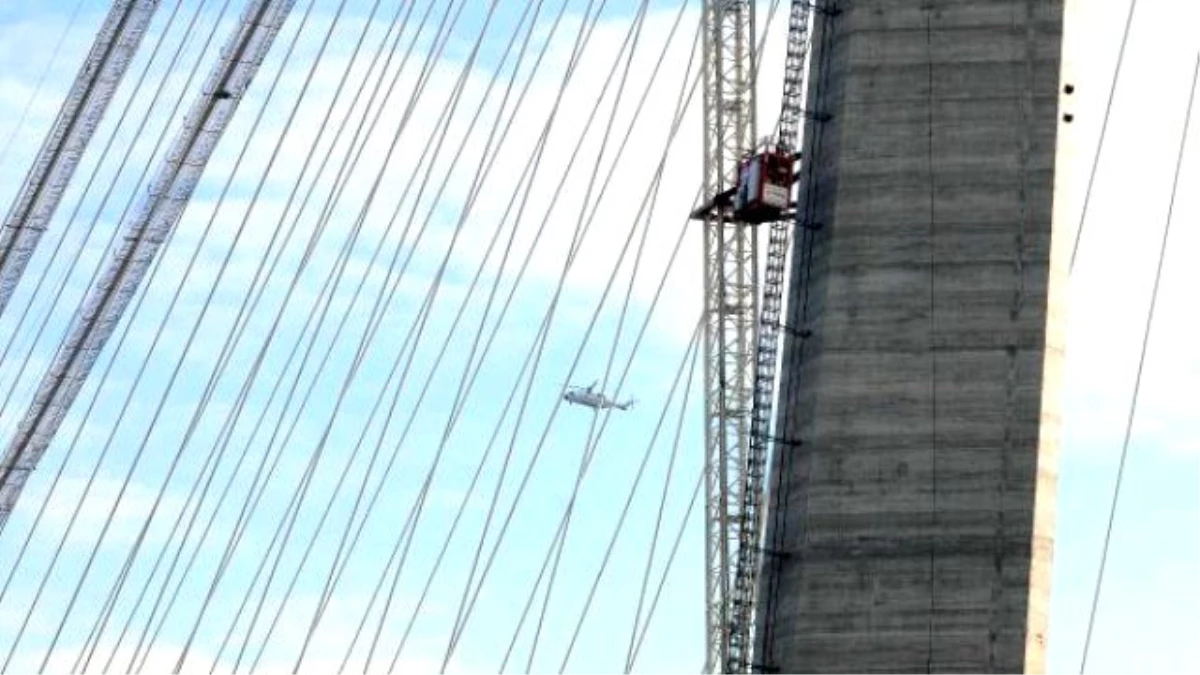 Başbakan Davutoğlu, 3. Boğaz Köprüsü İnşaatını Gezdi
