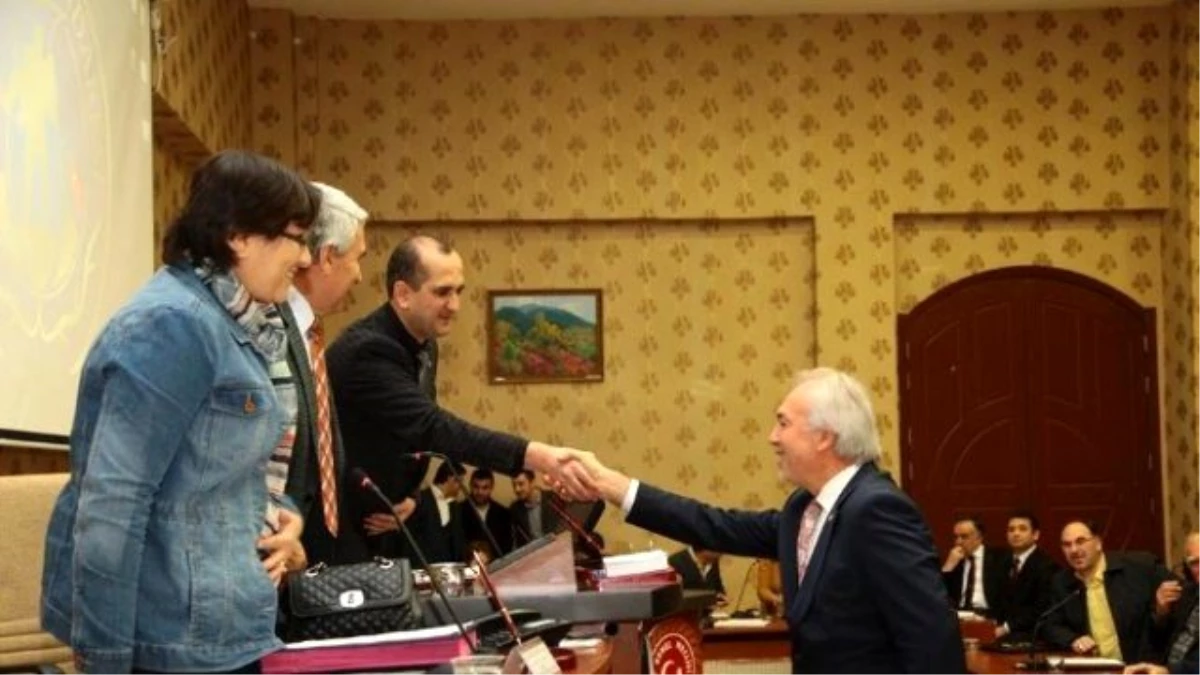 Başkan Saraçoğlu, Kütahya İl Genel Meclis Toplantısı\'na Katıldı
