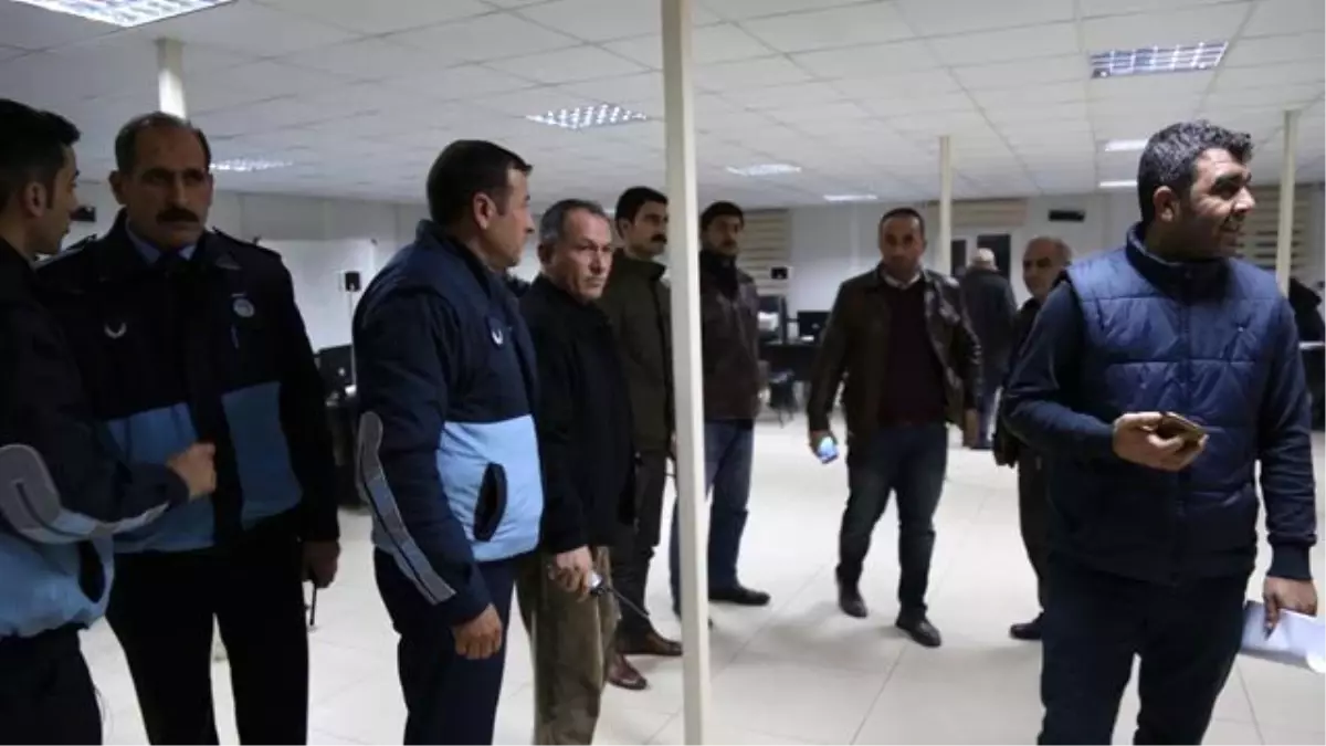 Eyyübiye Belediyesi DEDAŞ\'ı Mühürledi