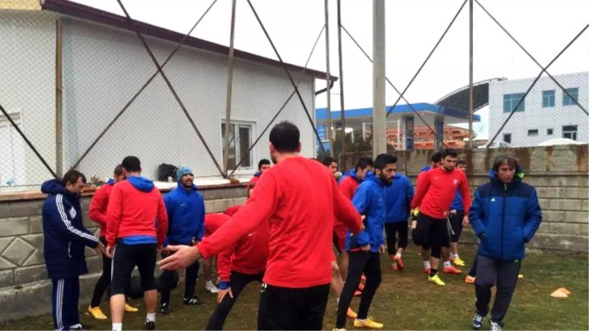 Karaman Belediyespor 2. Yarı Hazırlıklarını Sürdürüyor