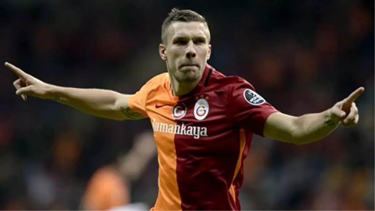 Podolski\'den Mesaj Var: Üzgünüm