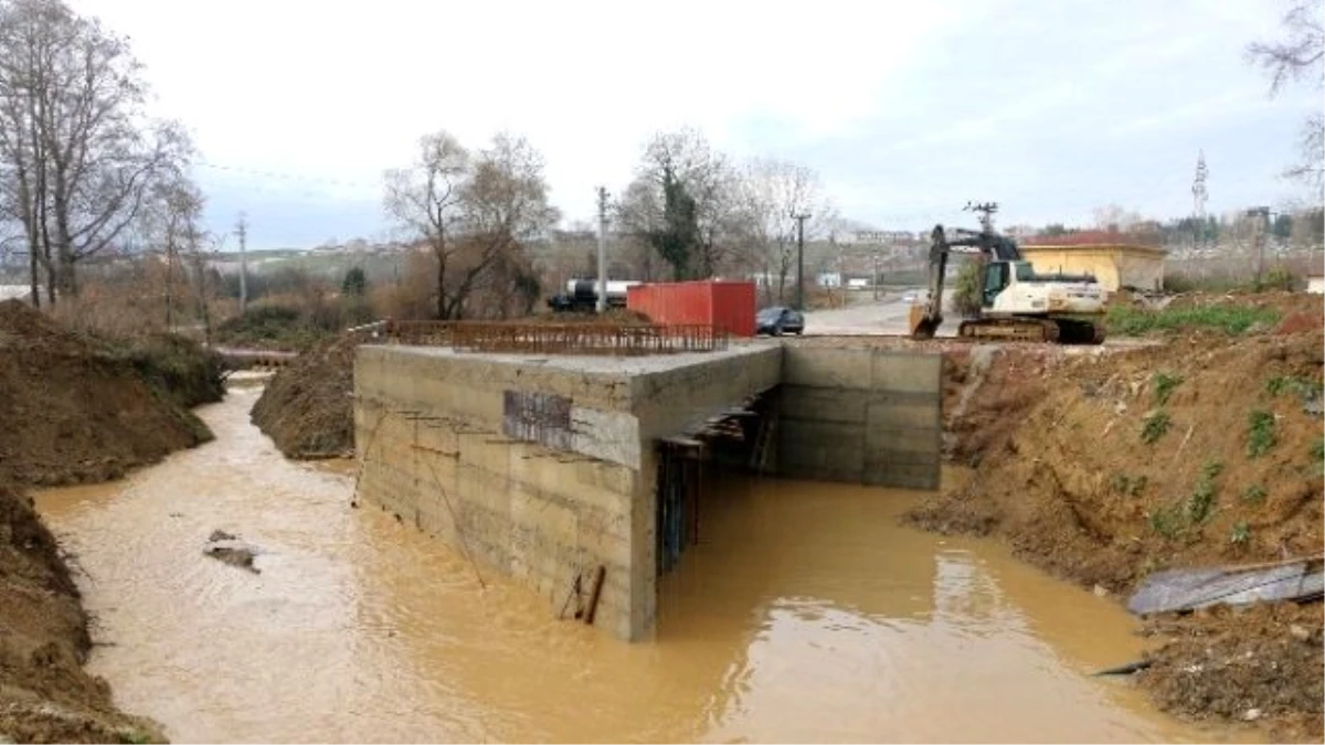 Yalova\'da Şehiriçi Trafik Alternatif Yollarla Rahatlatılacak