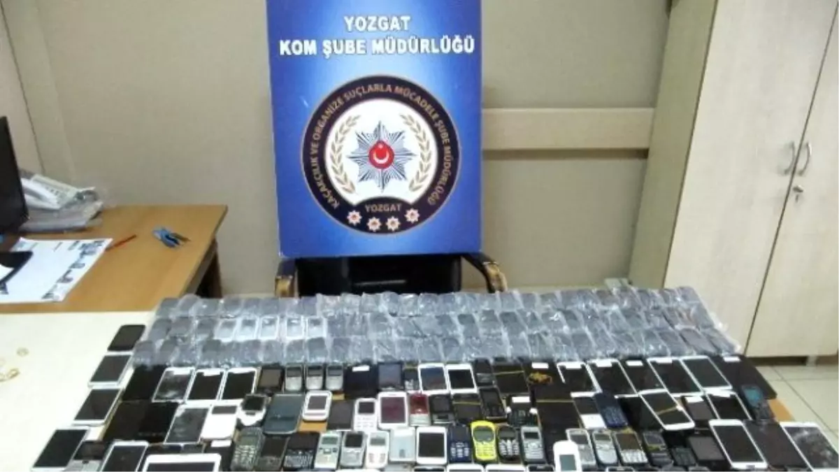 Yozgat Emniyeti 179 Adet Kaçak Cep Telefonu Ele Geçirdi