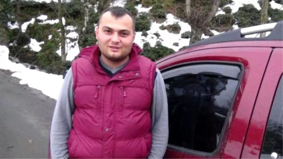 Bir Yılda 9 Kez Ceza Kesen Trafik Polislerine Çiçek Gönderdi!