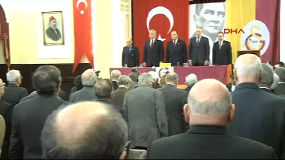 Galatasaray Kulübü\'nde Olağanüstü Divan Kurulu Toplantısı Yapıldı