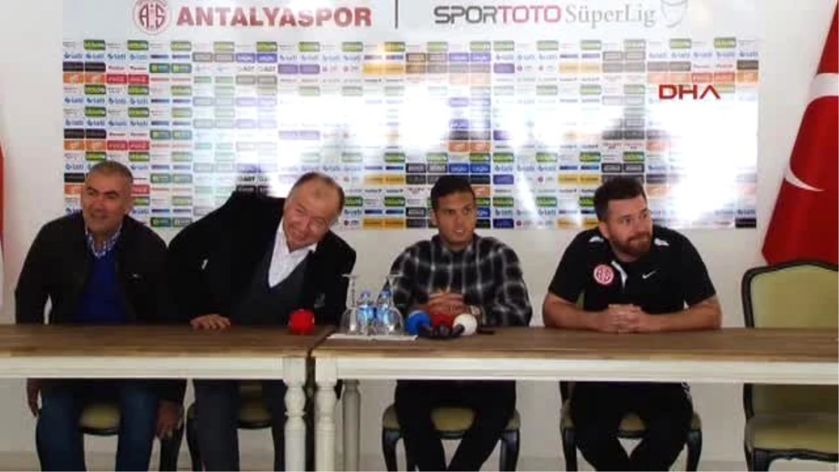 Ramon Motta Antalyaspor\'a İmzayı Attı