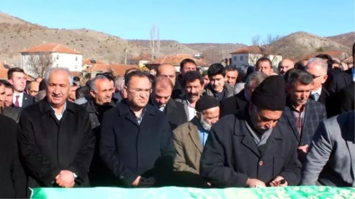 Bozdağ: Alevi Vatandaşlarımızın Beklentilerine Cevap Verilecek