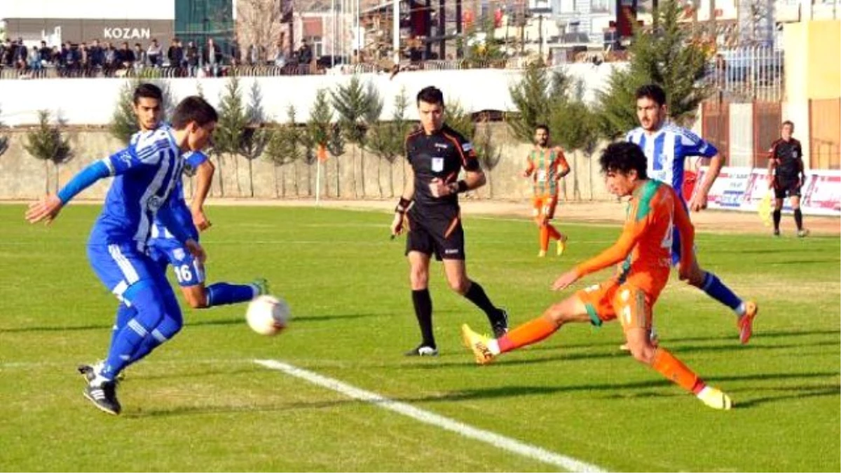 Kozan Belediyespor-Bursa Nilüferspor: 0-0