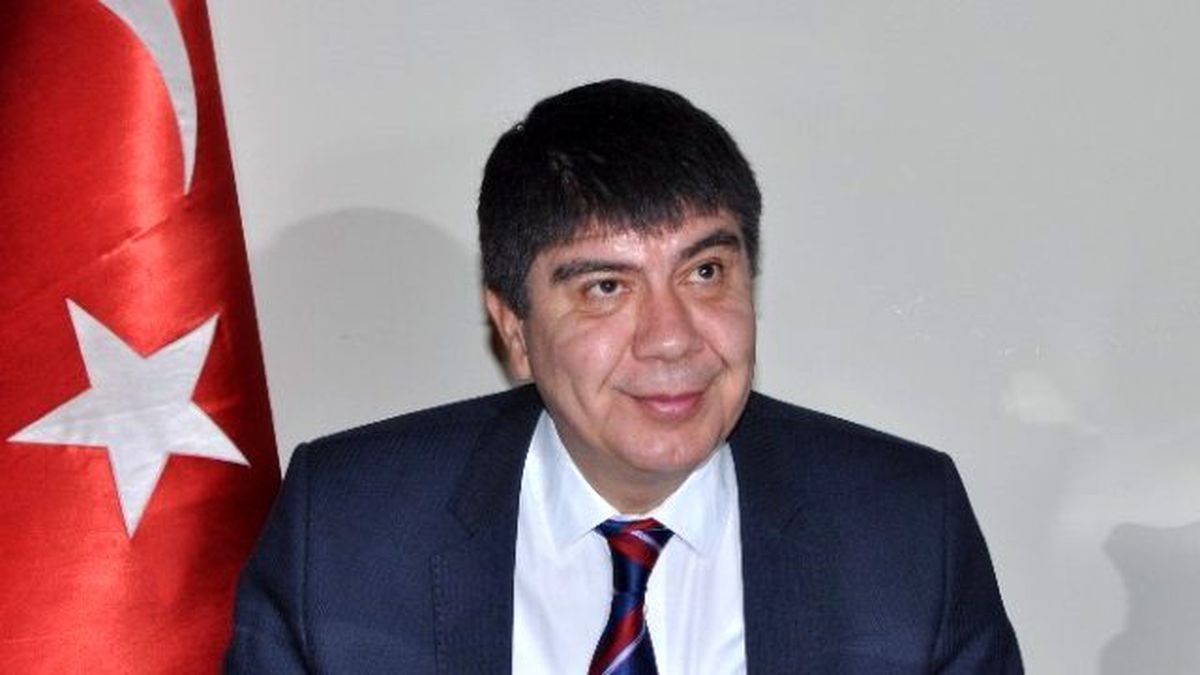 Antalya\'da Eğitime Destek Protokolünü İmzaladı