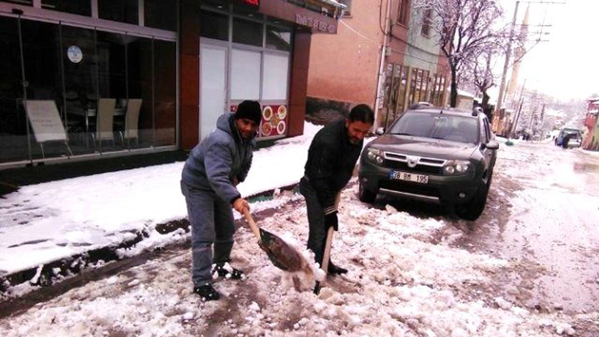 Bünyan Belediyesi Karla Mücadele Ekibi Her An Göreve Hazır