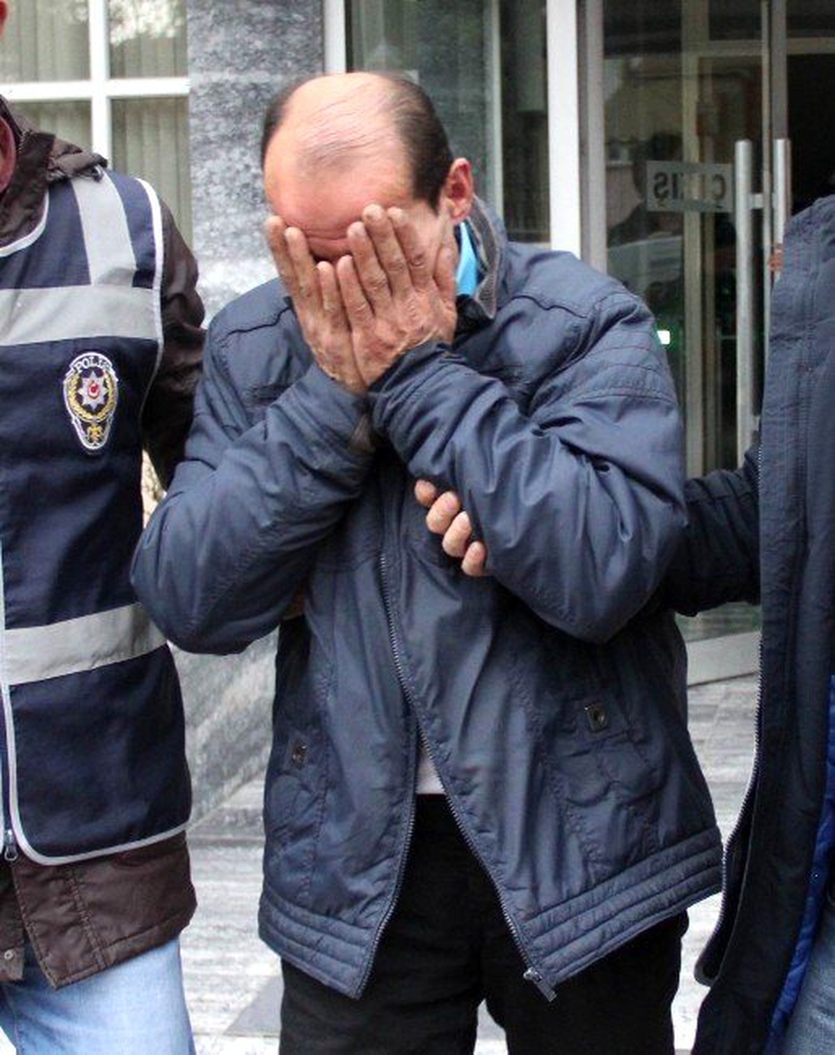 Depodan Hırsızlık Zanlısı Tutuklandı