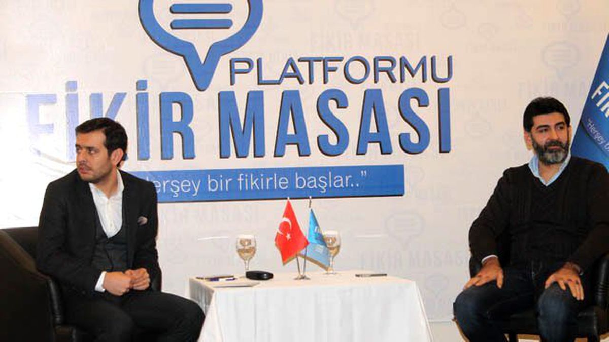 Gazeteci Gültekin, Hem PKK Hem Devleti Eleştirdi