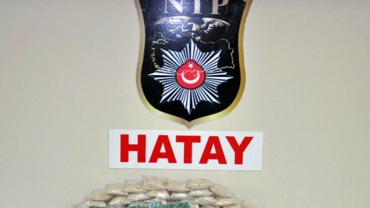 Hatay\'da 240 Bin Adet Uyuşturucu Hap Ele Geçirildi