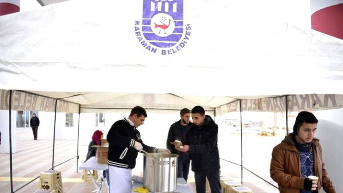 Kent Konseyi\'nden Öğrencilere Sıcak Çorba