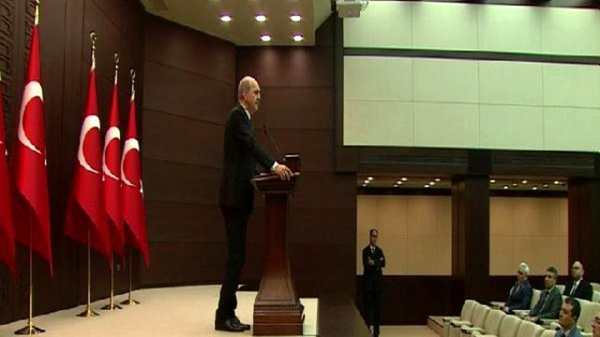 Kurtulmuş: Suriyeli Mültecilere Çalışma İzni Verilmesine İlişkin Düzenleme Bakanlar Kurulu\'na...