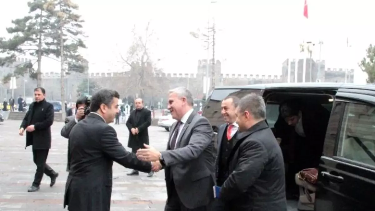 Osmanlı İmparatoru Kanuni Sultan Süleyman'ın Macaristan'daki İç Orgalarının Defnedildiği Türbe...