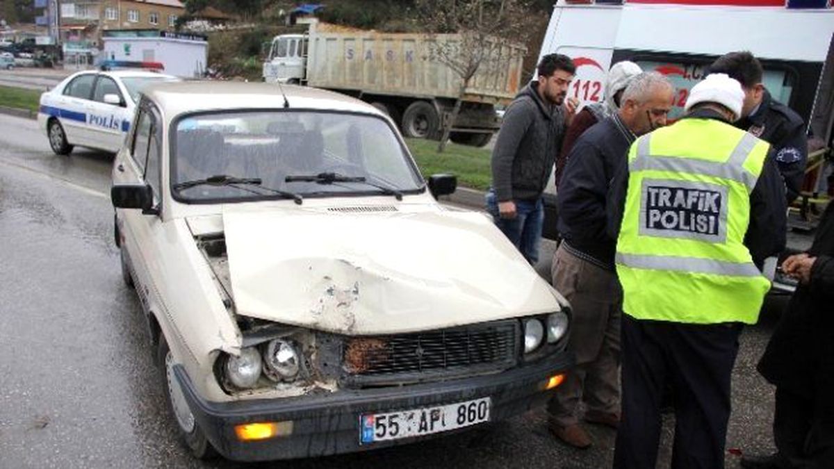 Samsun\'da Trafik Kazası: 1 Yaralı