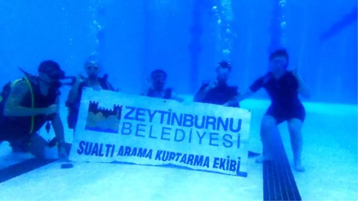 Zeytinburnulu Gençler, Sualtı Arama ve Kurtarma Eğitimi Alıyor