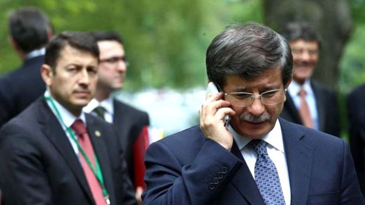 Davutoğlu, Merkel'i Aradı: Ölenlerin Çoğu Alman, Başınız Sağolsun