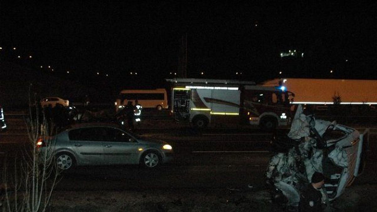 Başkent'te Feci Trafik Kazası: 3 Ölü