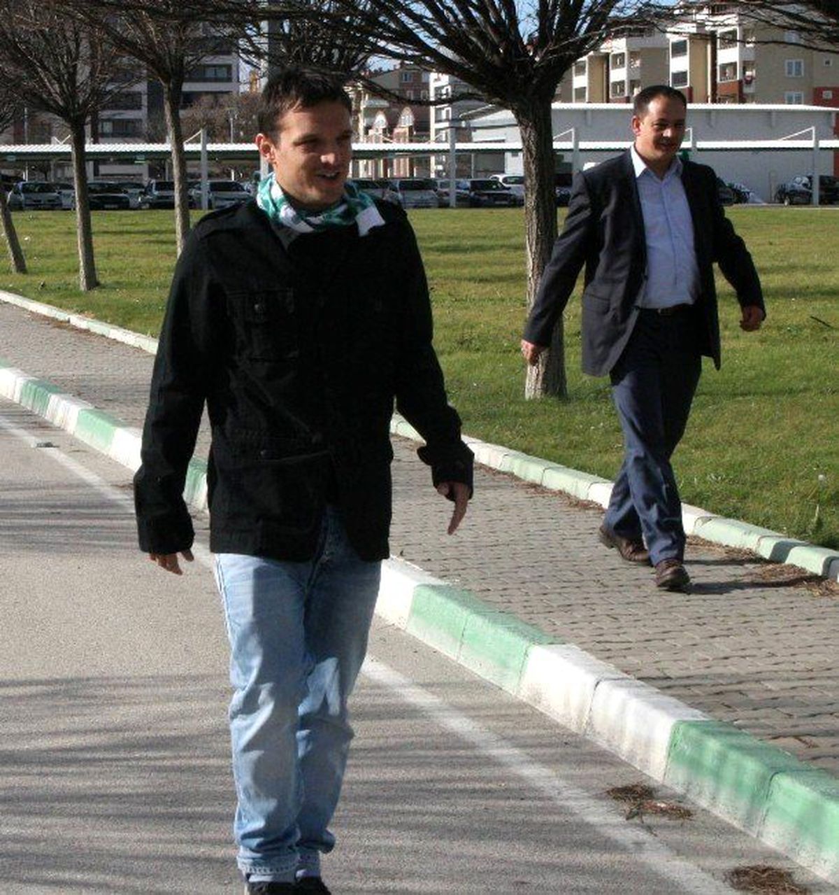 Batalla, Bursaspor Yönetimi ile Görüşmek İçin Özlüce\'de