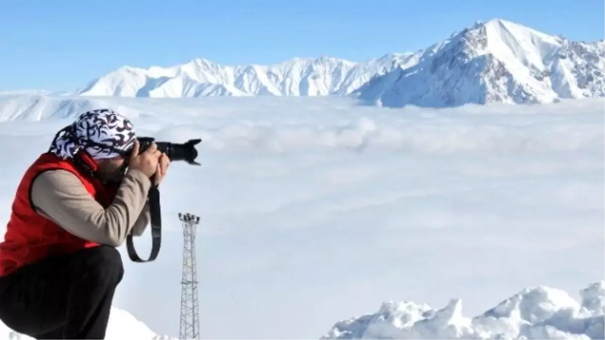 Hakkari Bulutlar Altında