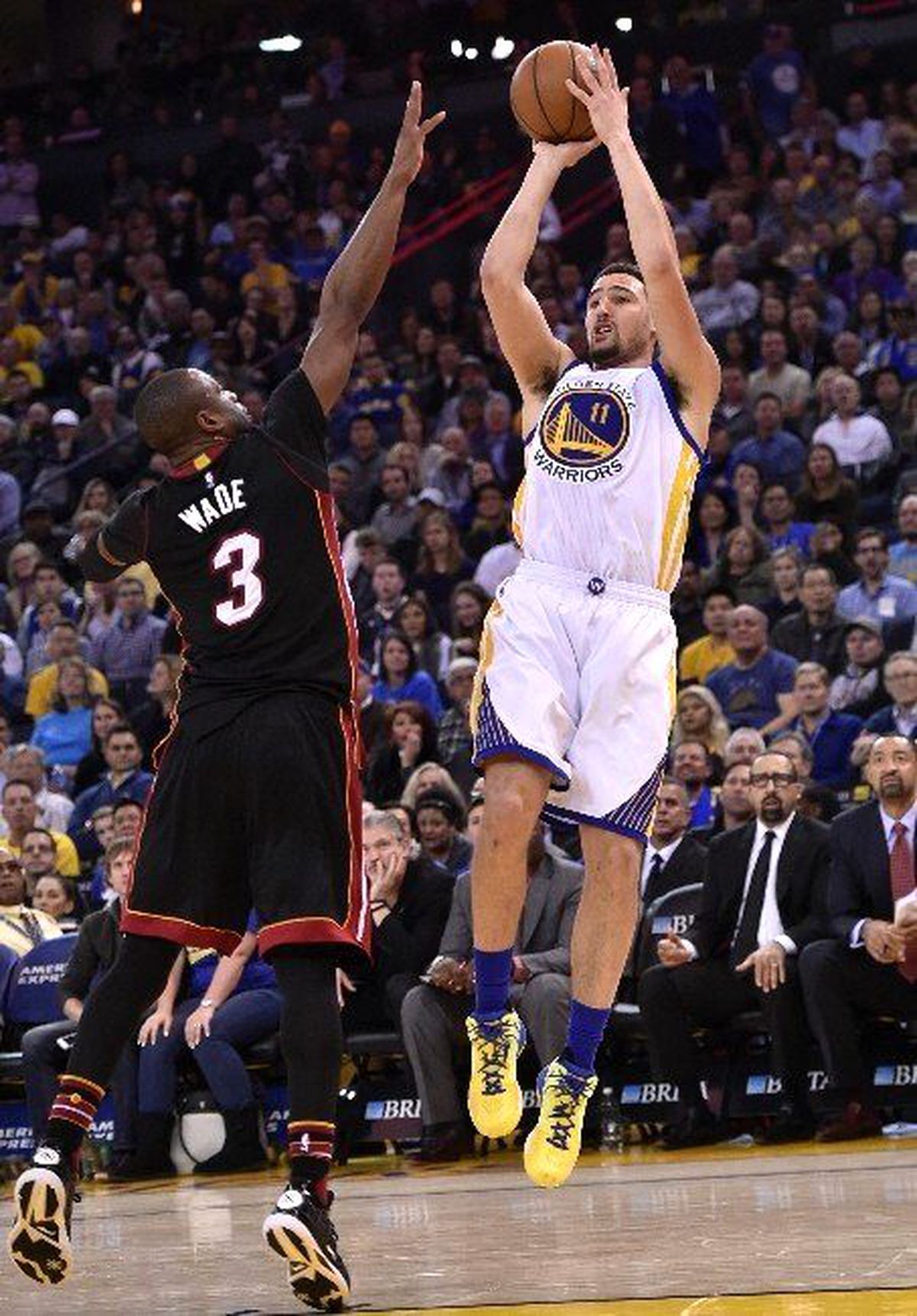 Nba\'de Golden State Warrıors Evinde Seriye Bağladı
