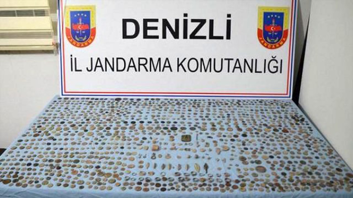 Otomobilden 1343 Parça Tarihi Eser Çıktı