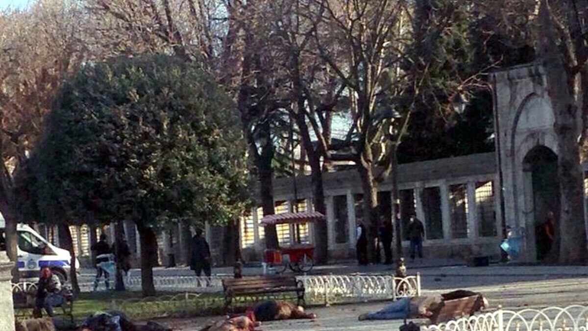 Patlamada Yaralanan Turist: Canlı Bomba ile Göz Göze Geldim