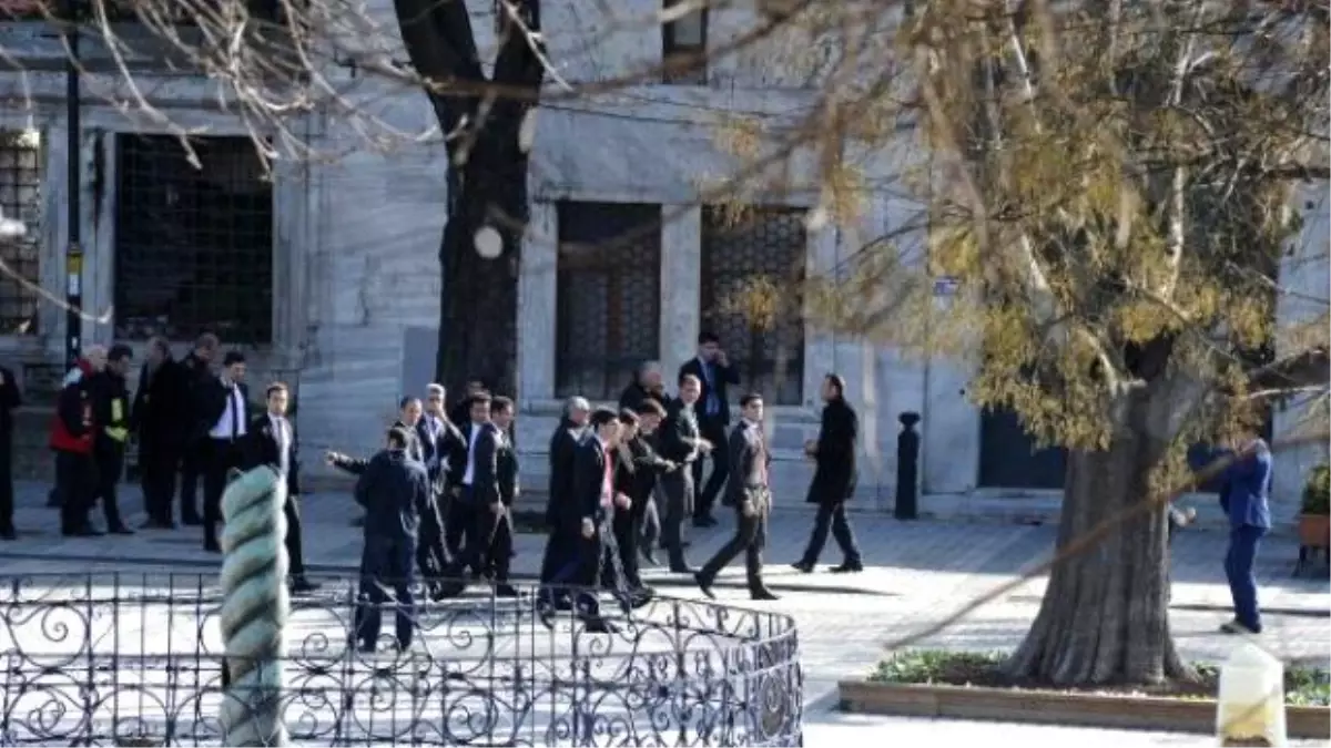 Sultanahmet\'te Canlı Bomba Saldırısı 10 Ölü 15 Ağır Yaralı