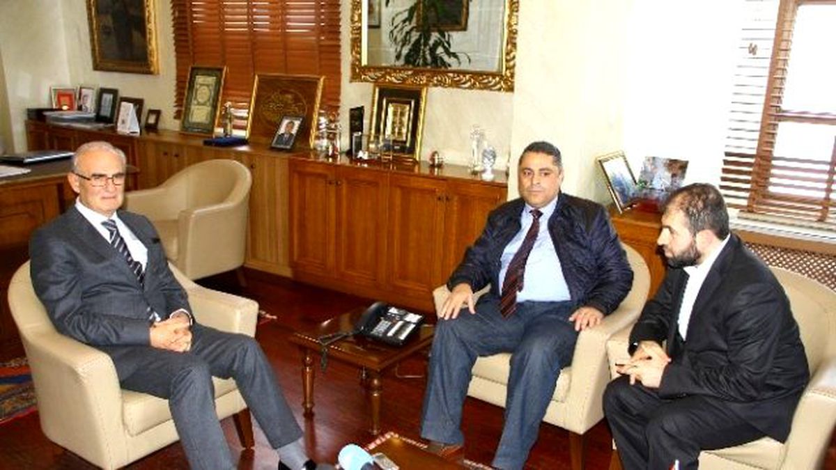 Ürdün Zerka Belediye Başkanı, Başkan Yılmaz\'ı Ziyaret Etti