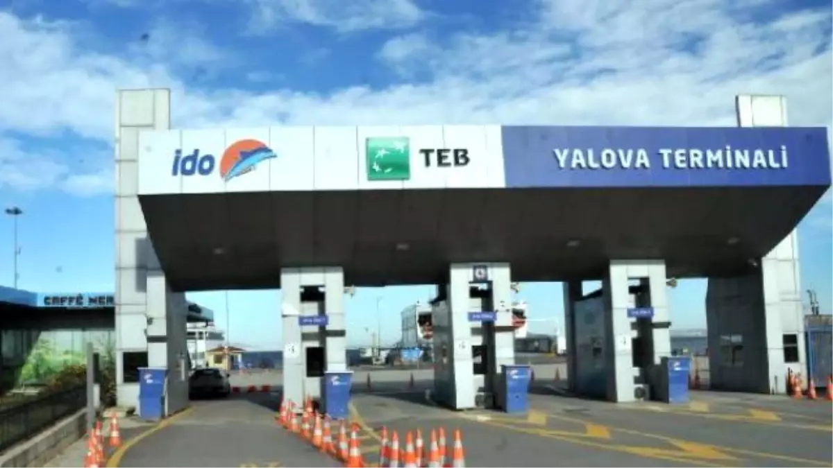 Yalova\'da Deniz Ulaşımına Lodos Engeli