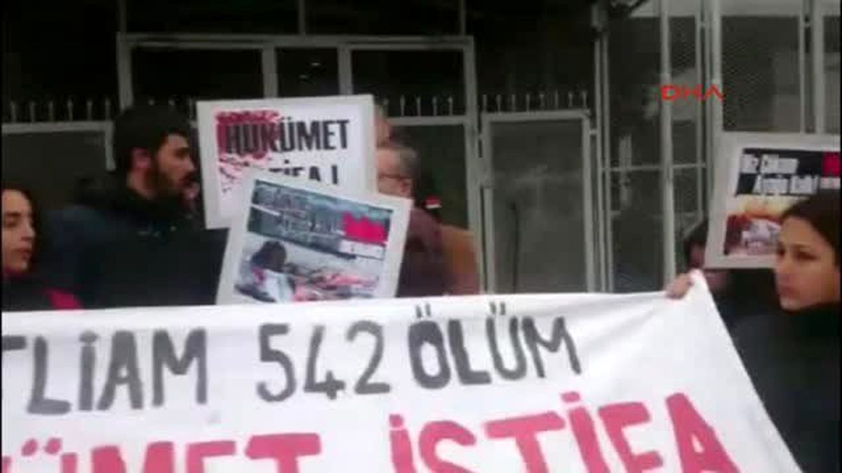 Ankara\'daki BM Binası Önünde \'Sultanahmet\' Protestosu : 9 Gözaltı