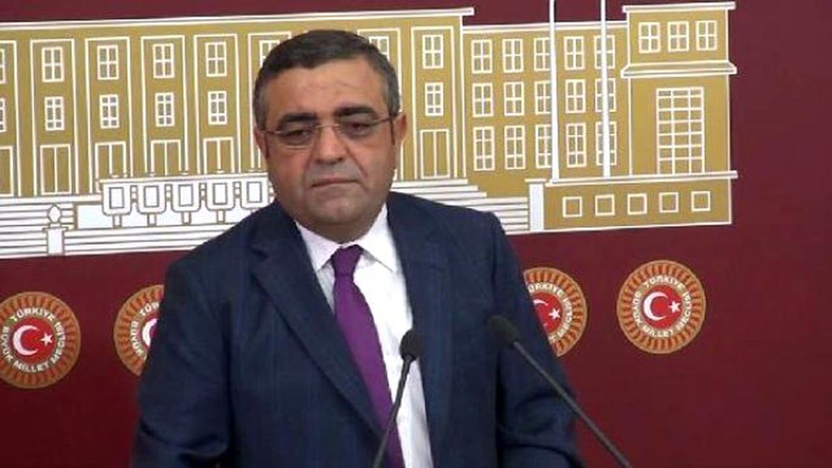 CHP\'li Tanrıkulu: Bu Aydınlar Daha Düne Kadar Akil İnsan Olarak Atadığı Aydınlar