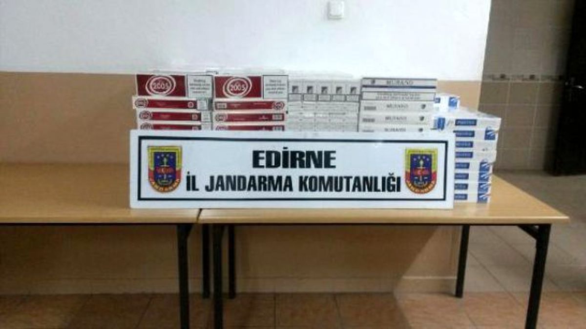 Edirne\'de 5 Bin 470 Paket Kaçak Sigara Ele Geçti