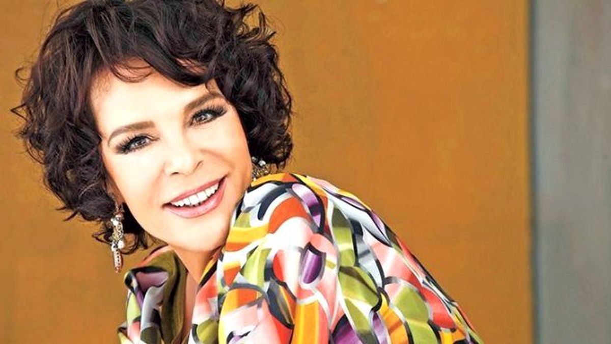 Hülya Koçyiğit Hayranına Dava Açtı, Borçlu Çıktı