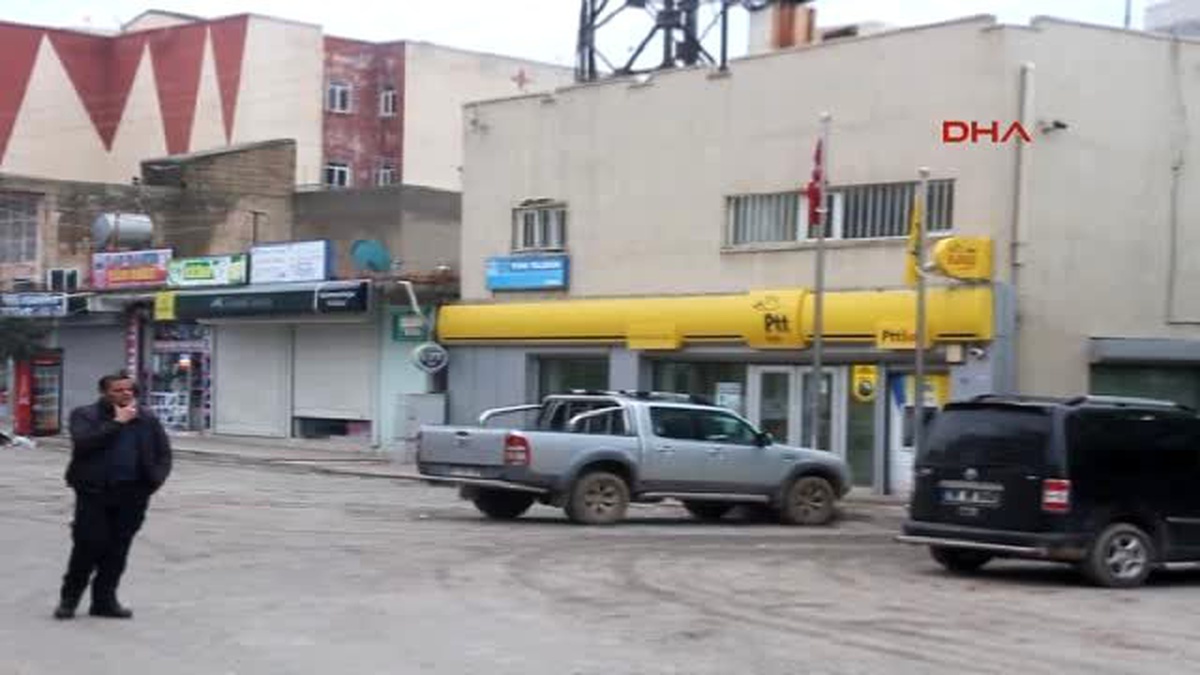 İdil\'de PTT Binasına Tuzaklanan Patlayıcı Etkisiz Hale Getirildi