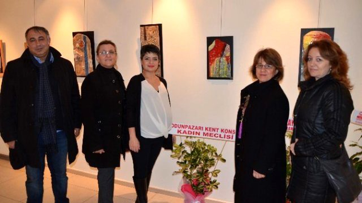 Sema Çamoğlu Sosyal\'in Sergisine Ziyaret