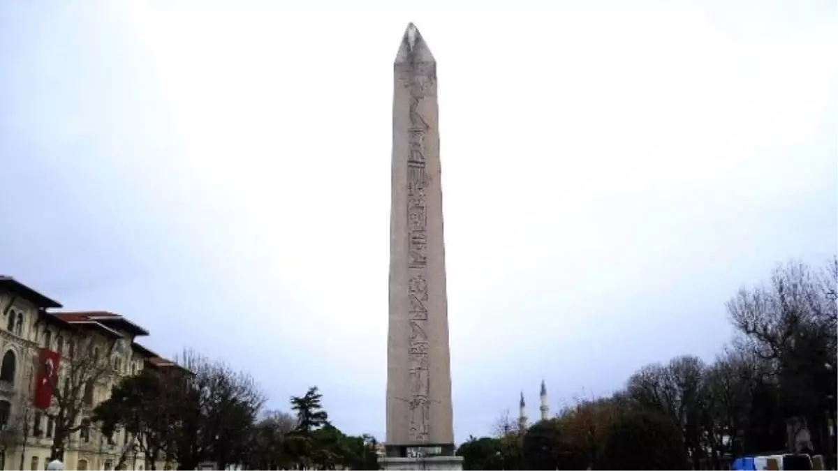 Sultanahmet Meydanı Normale Dönmeye Başladı