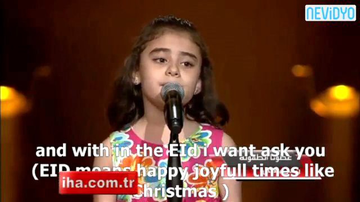 Suriyeli Küçük Kız Hem Ağladı Hem Ağlattı