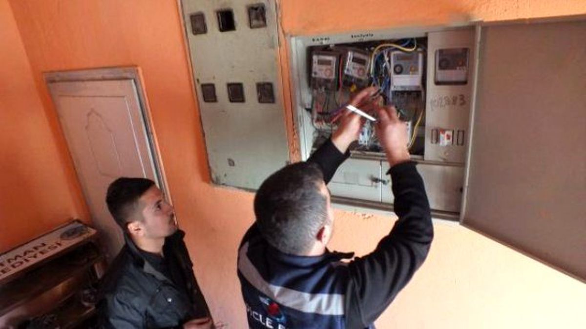1 Günde 41 İşyerinde Kaçak Elektrik Tespit Edildi
