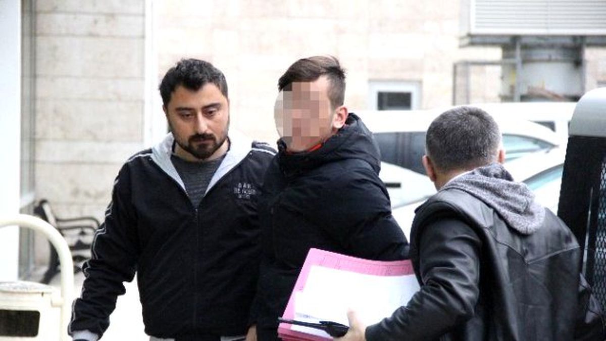 Arkadaşını Bıçaklayan Çocuk Adliyeye Sevk Edildi