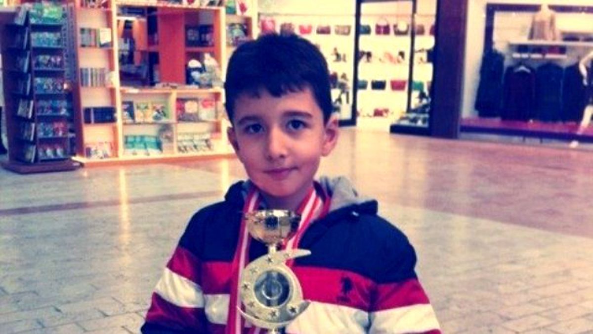 Aydınlı Asutay Kupaları Toplamaya Devam Ediyor