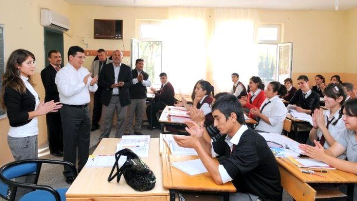 Başkan Tütüncü\'den Varsak\'a Anadolu Lisesi Müjdesi