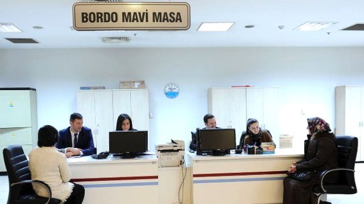 Bordo-mavi Masaya 15 Bin 340 Başvuru