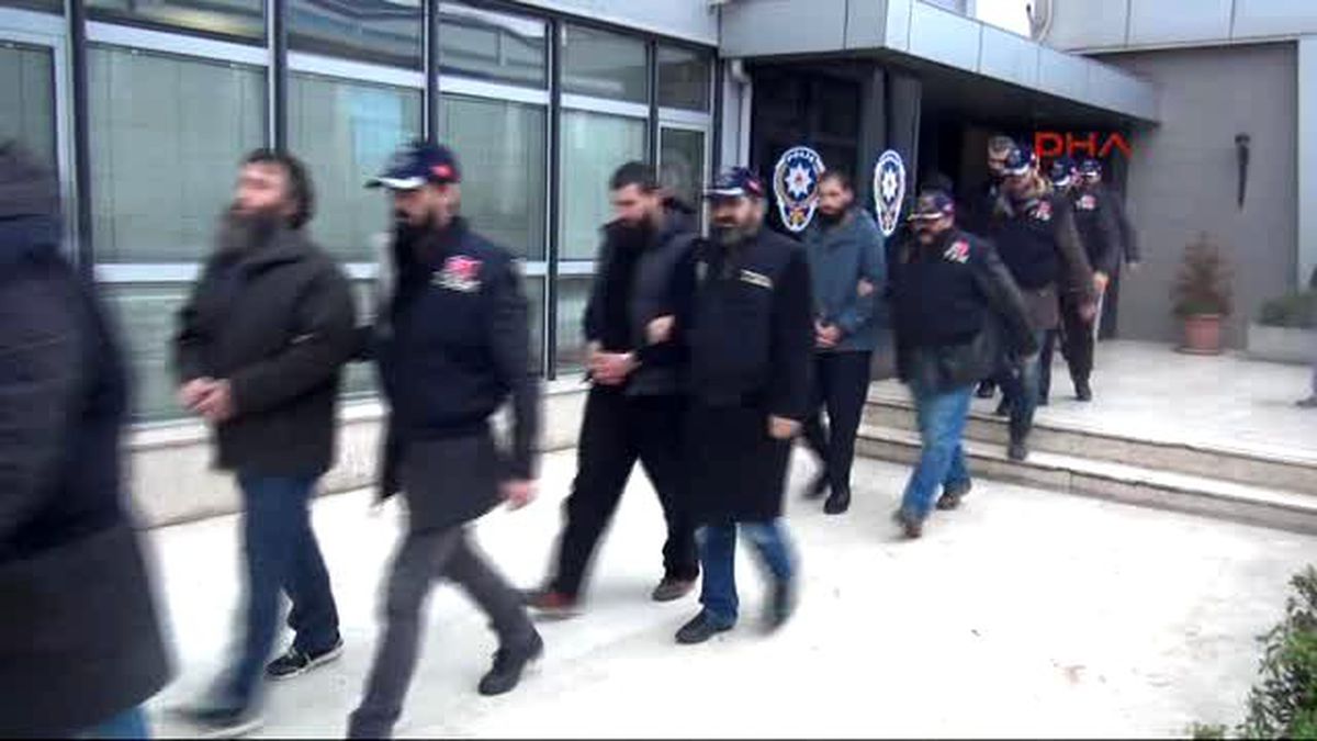 Bursa\'da Işid Operasyonu Şüphelileri Adliyeye Sevk Edildi